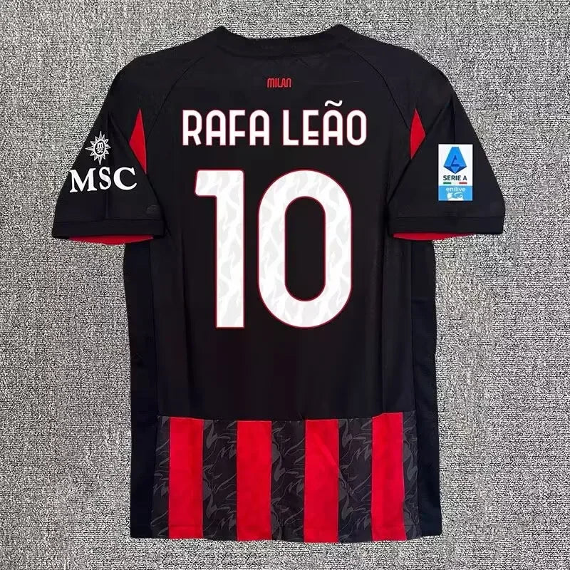 עונת 2025-2026 חולצת משחקי הבית בעיצוב חדש  AC MILAN חולצות של שחקני